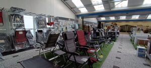 Kampeerwinkel-The-Hap-in-voorthuizen-van-haring-tot-toilet-onderdeel-ook-voor-engelse-stacaravans-onderdelen-10